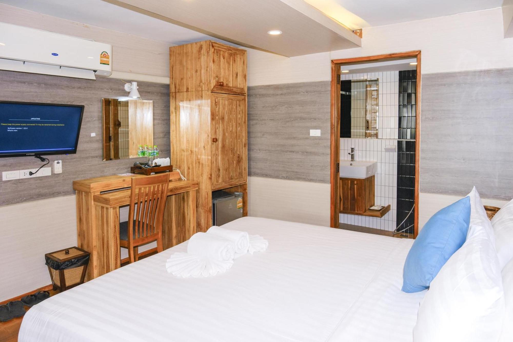 Goya Hotel Чиангмай Екстериор снимка